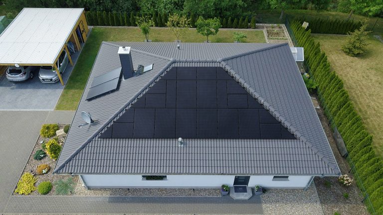 Solardach von TRAVA Solar